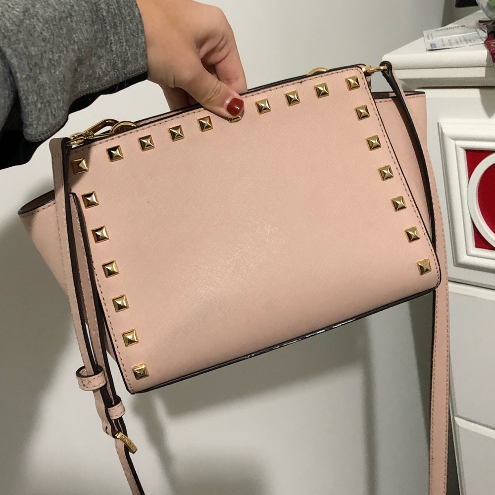 Michael Kors Selma Crossbody Bag - Picture 5 of 8